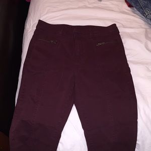 High waisted American eagle maroon jeans